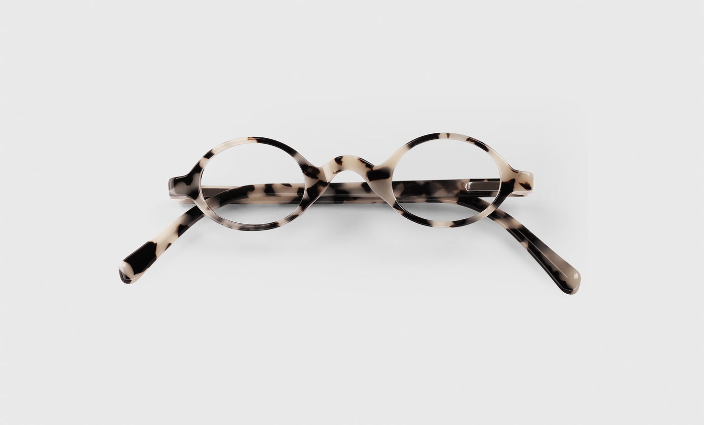 21 | Old Money lay down eyeglass frames on neutral background