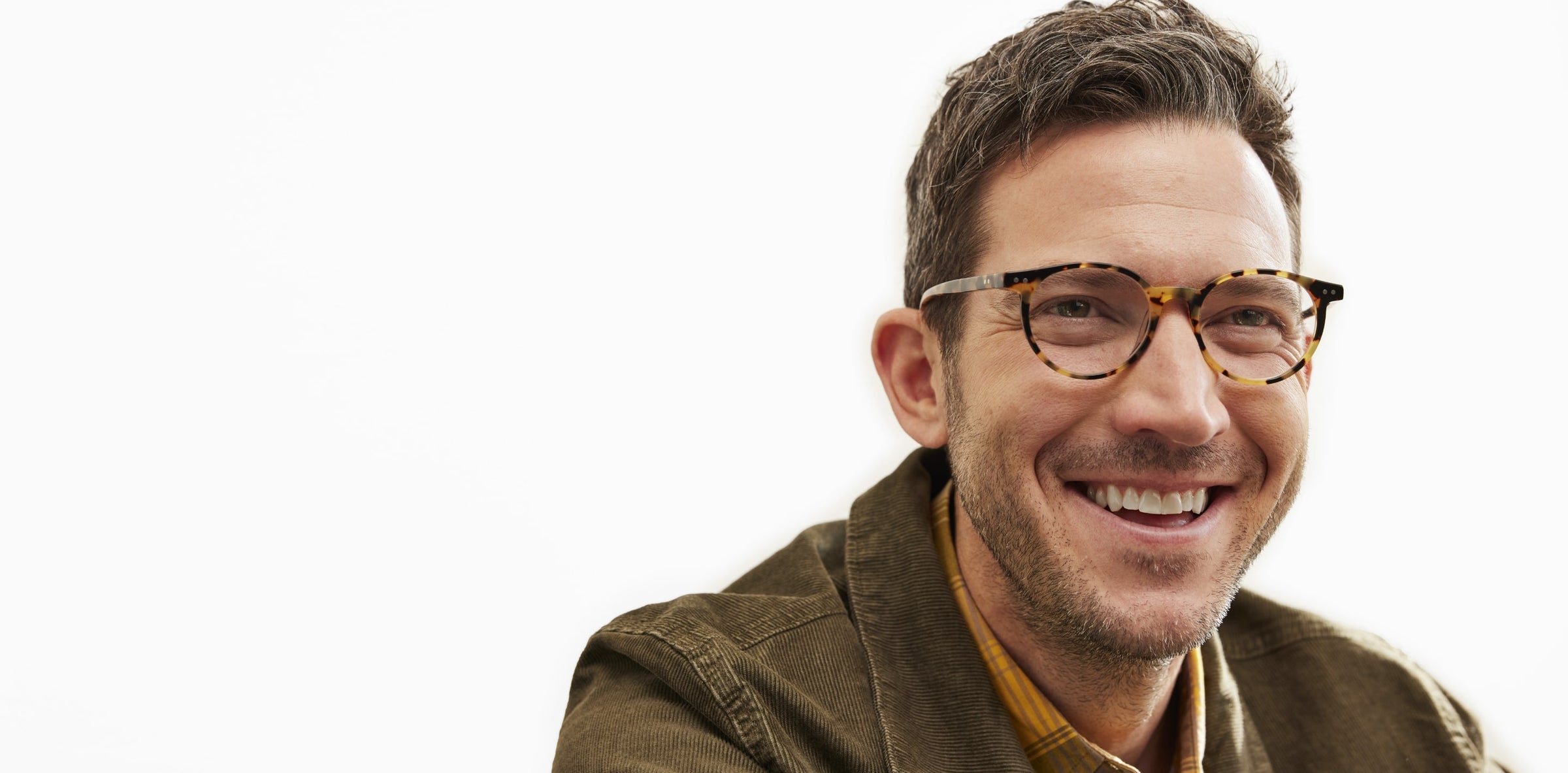 Male Model Wearing Case Closed in Tortoise