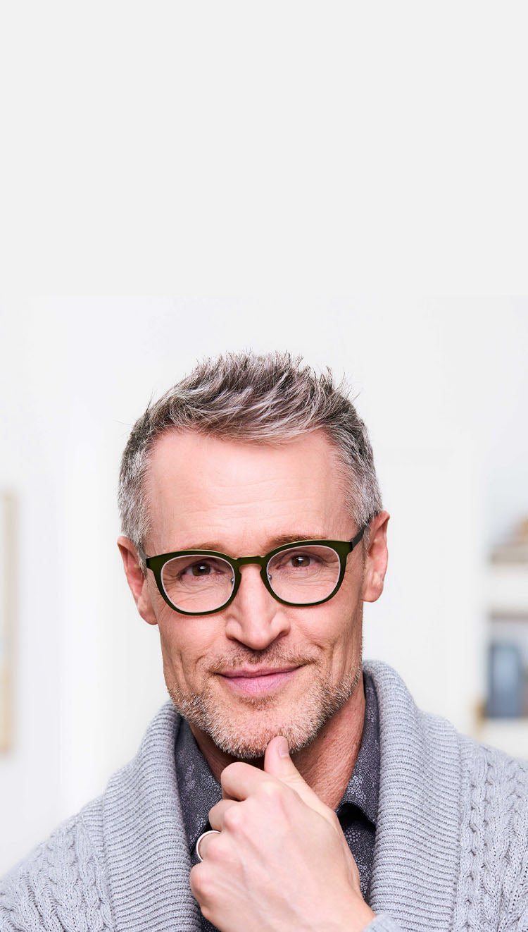 Male Model Wearing Alloy Ally in Green