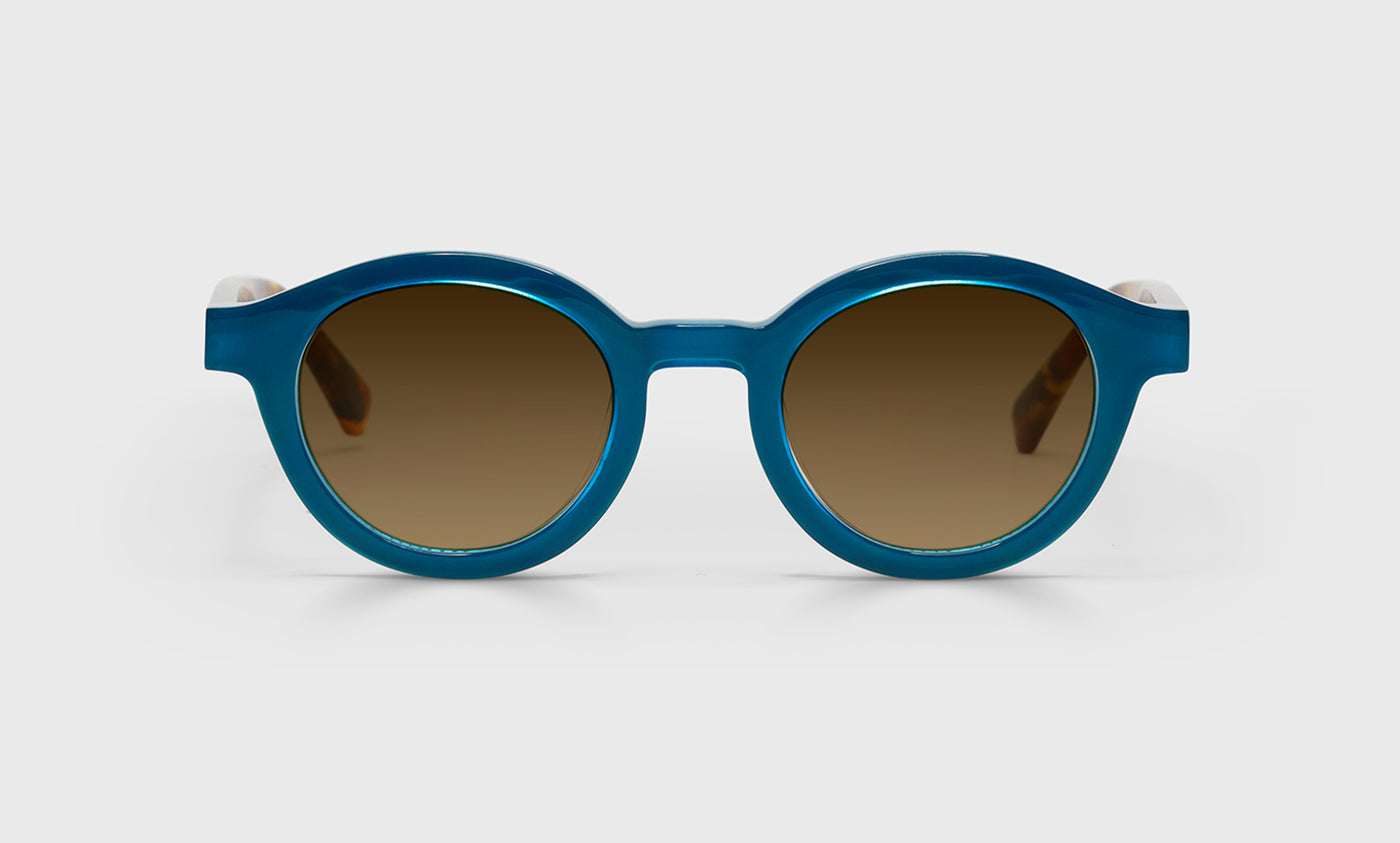 TV Party - Front - Polarized Brown