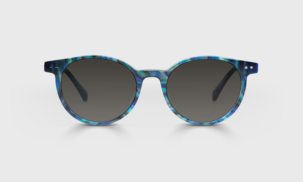Case Closed - Front - Polarized Grey