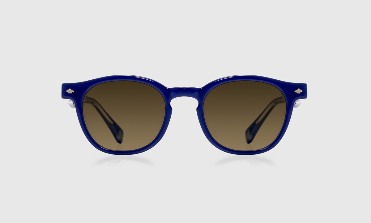 Bitty Witty Round Sunglasses | eyebobs display picture 1