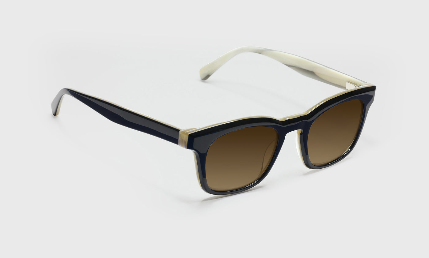 Humble Narrator - Angle - Polarized Brown