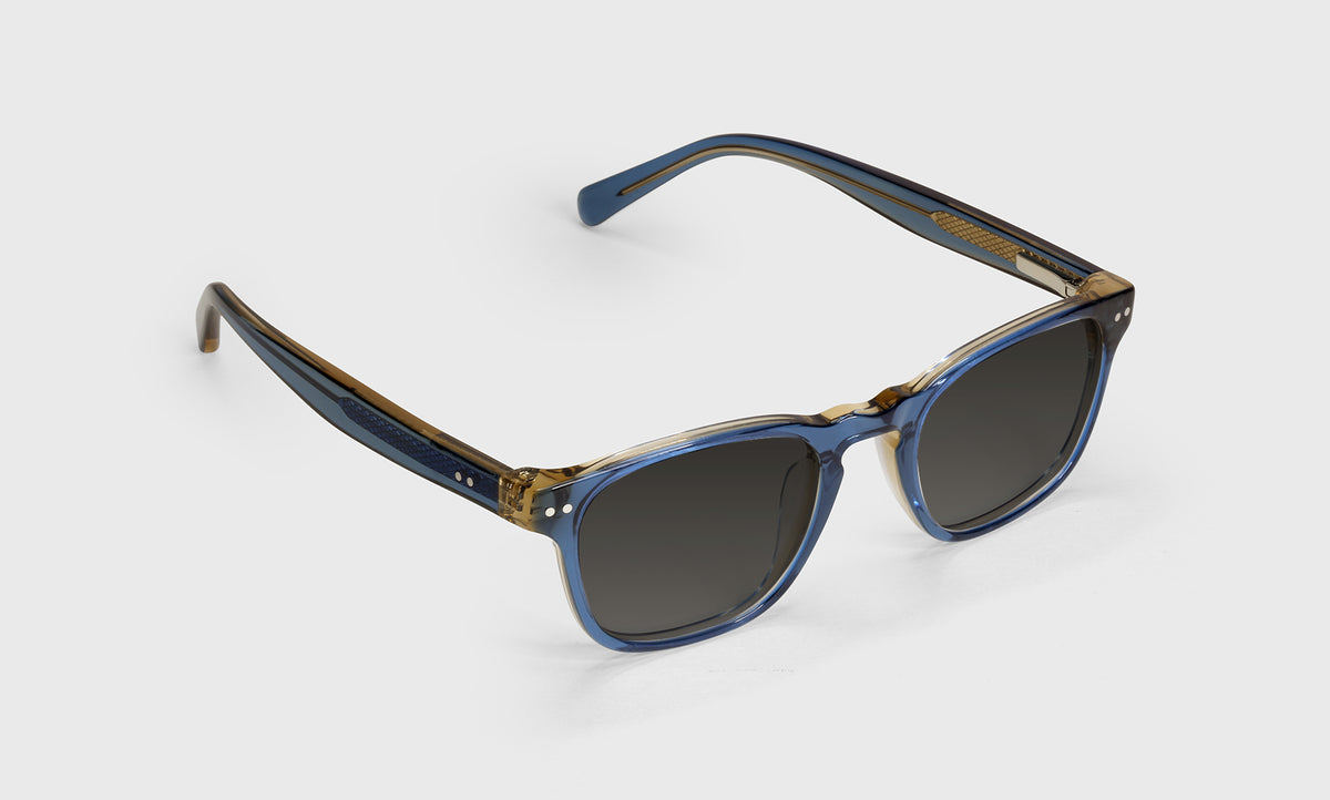 Old Sport - Angle - Polarized Grey