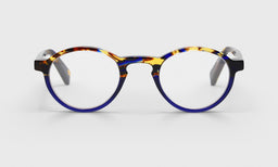 Board Stiff reading glasses with italian-designed acetate featuring a blue and tortoise shell pattern and scratch resistant lenses