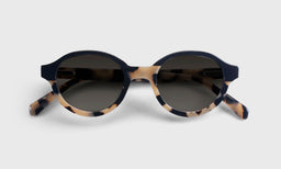Well-Rounded - Laydown - Polarized Grey