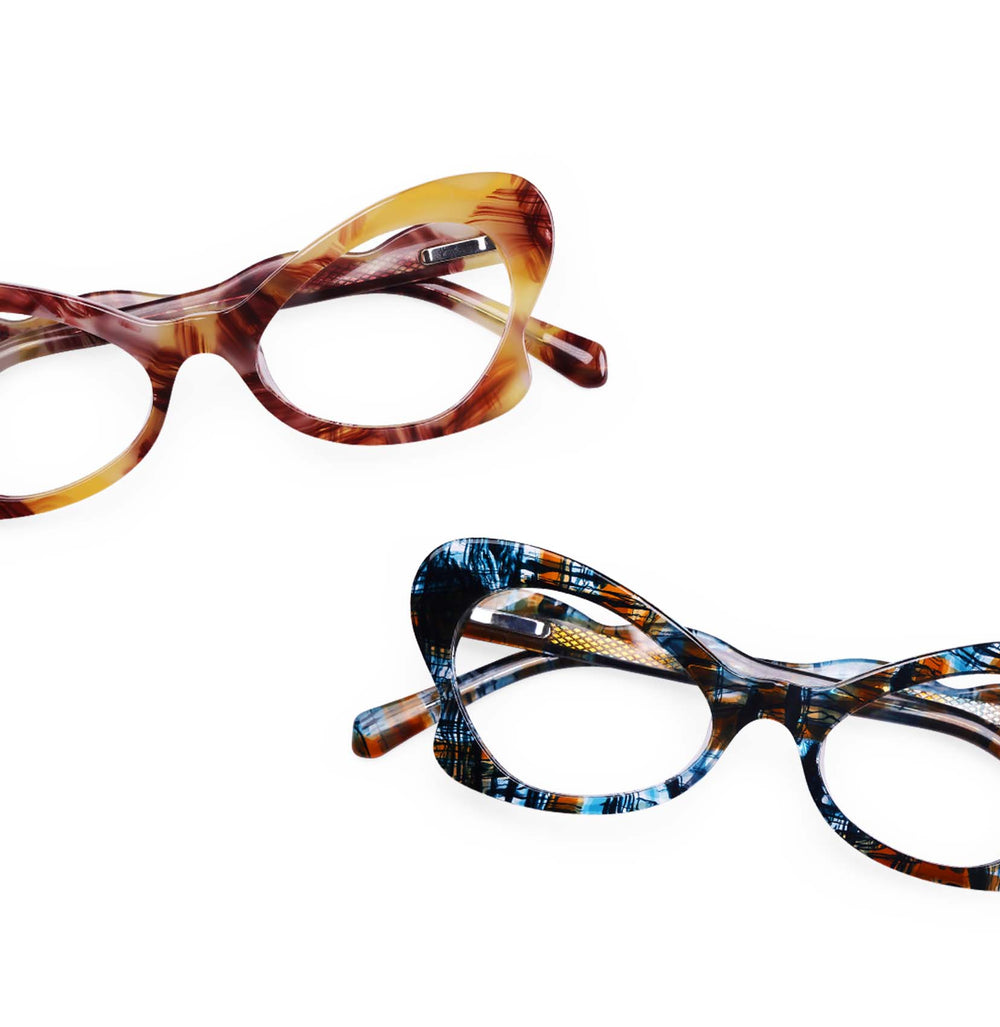 Wing it in Blonde Tortoise and Blue