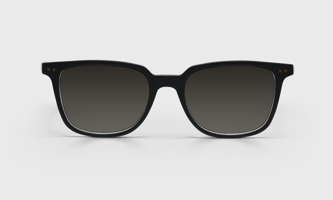eyebobs reading sunglasses with full magnification 