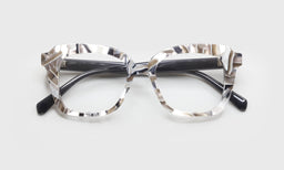 01 | eyebobs Dichotomy, Square, Wide, Readers, Laydown