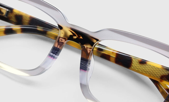 Wide top reading glasses