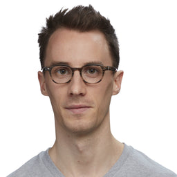 Bitty Witty Color 19 - Tortoise front with black temples